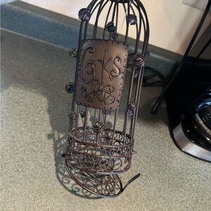 Black Wire Wine bottle